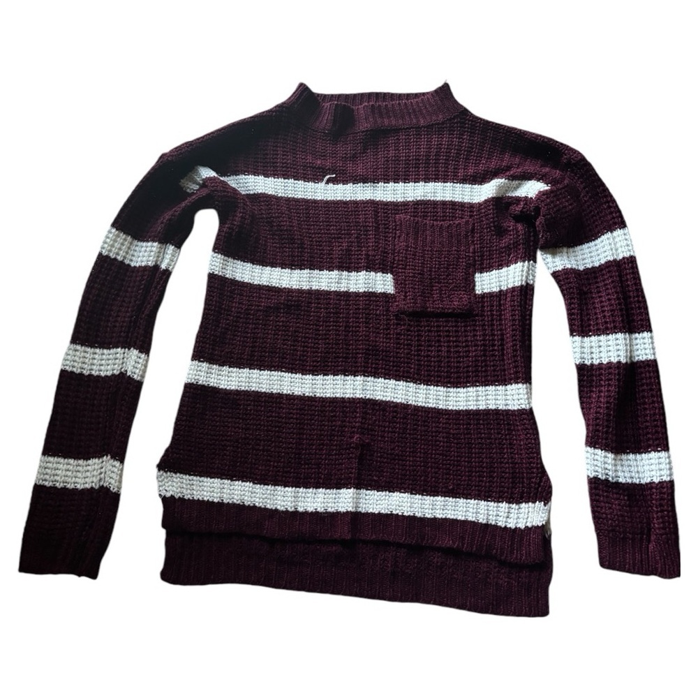 The brand name is Love it’s a medium size and color burgandy with white.